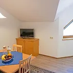 107 Wiesenhof By Interhome Апартаменты Каппль